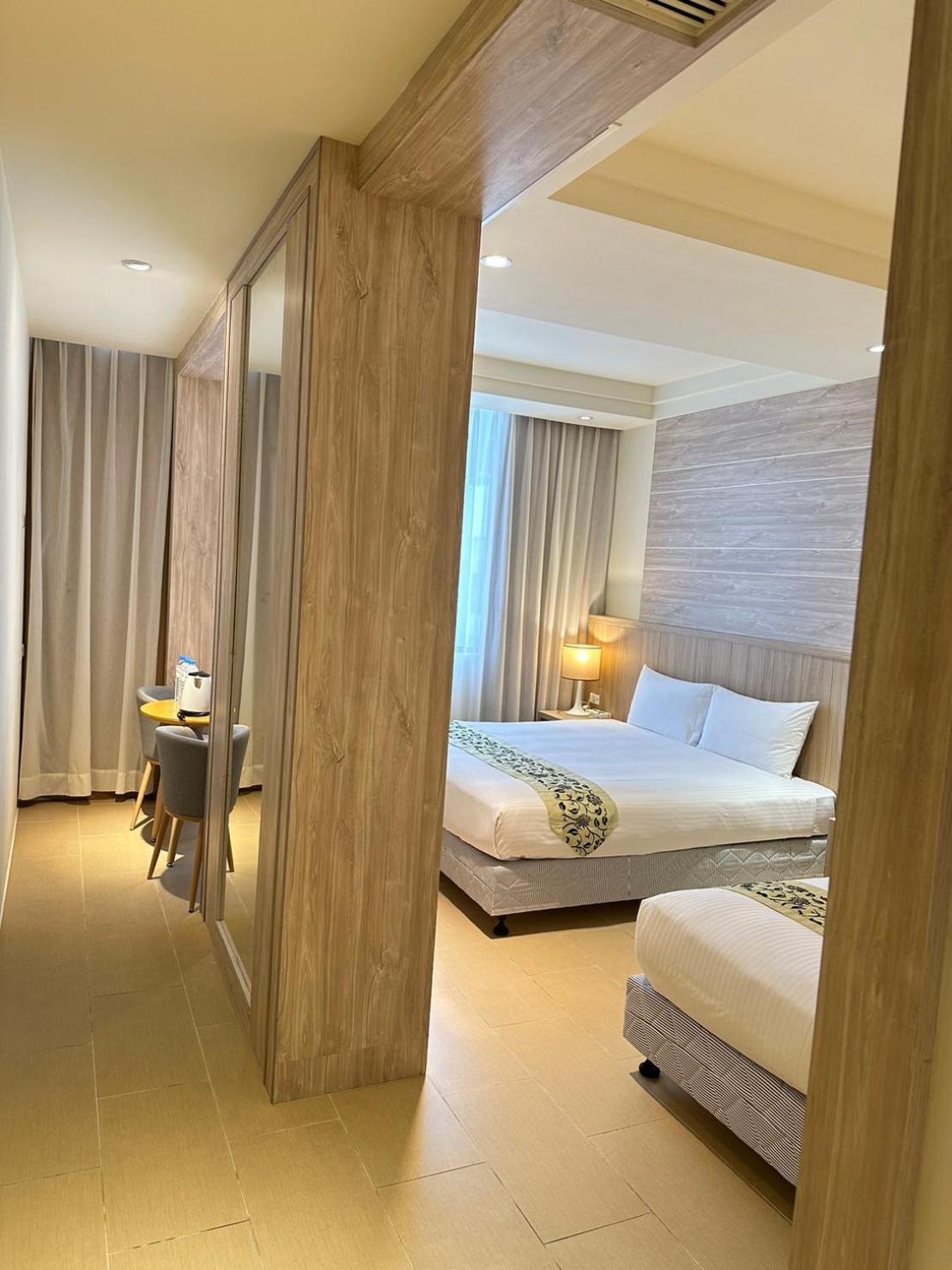 East Town 26 Hotel Hualien Eksteriør billede