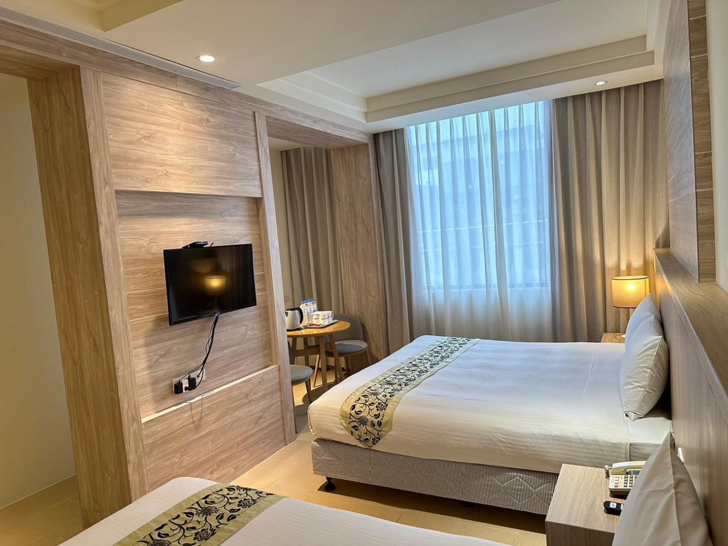 East Town 26 Hotel Hualien Eksteriør billede