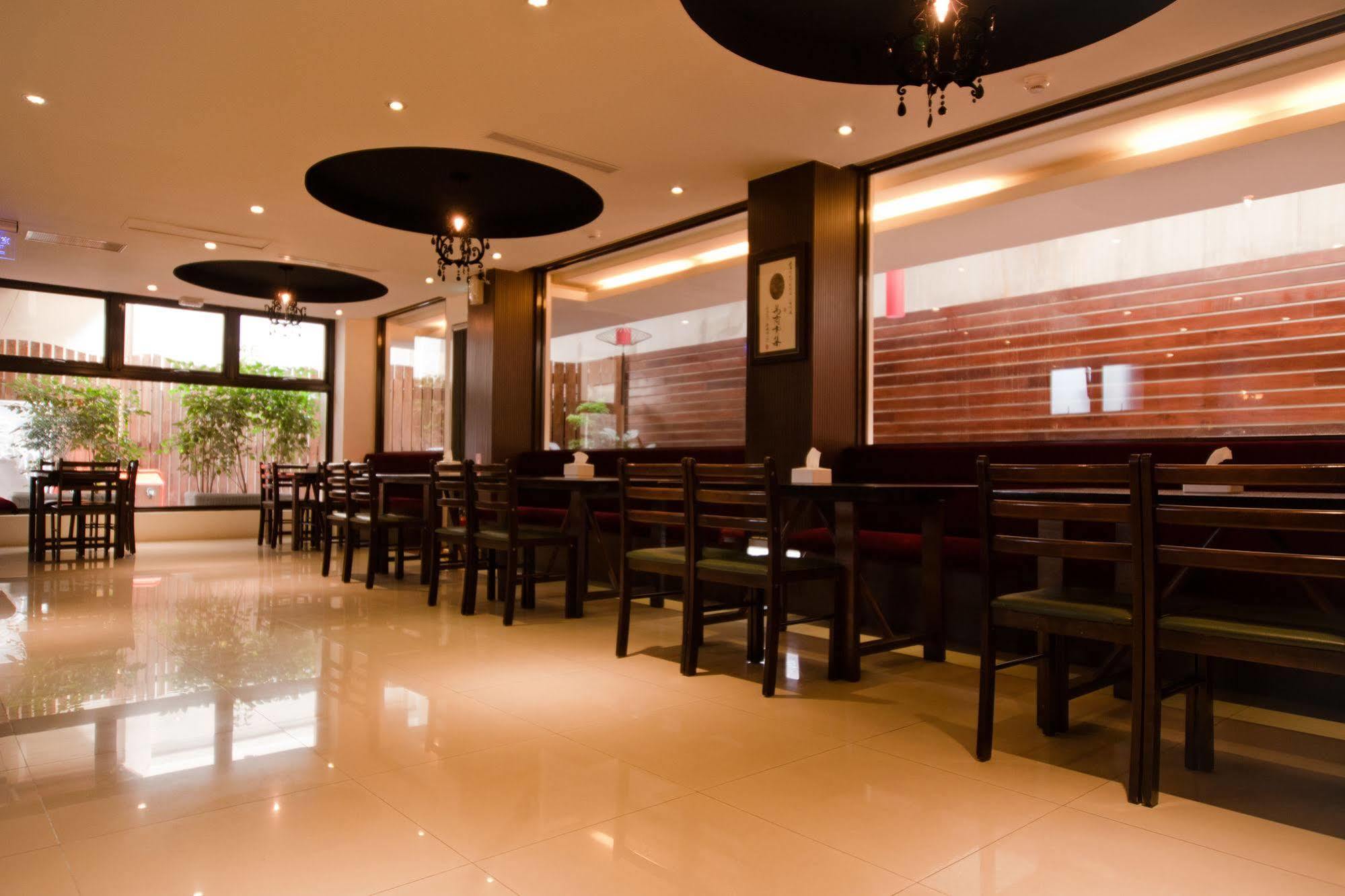 East Town 26 Hotel Hualien Eksteriør billede