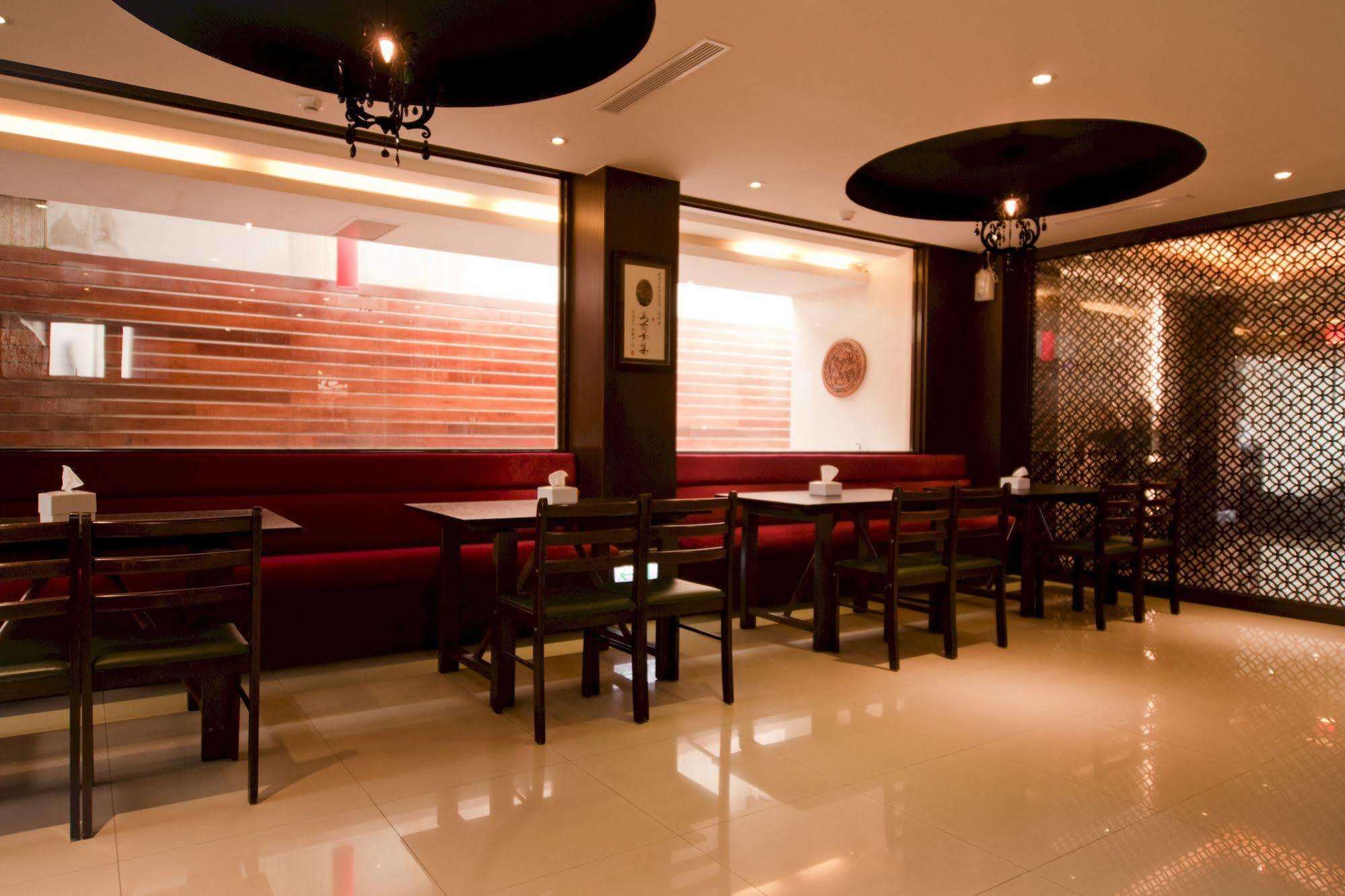 East Town 26 Hotel Hualien Eksteriør billede